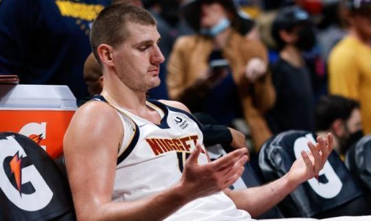 乐视体育-超越MVP！你知道被禁赛的约基奇本赛季有多强吗？