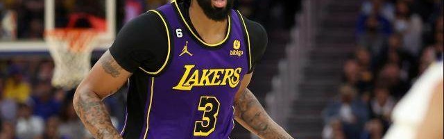 玻璃人属性令浓眉饱受质疑 打满82场成新赛季目标